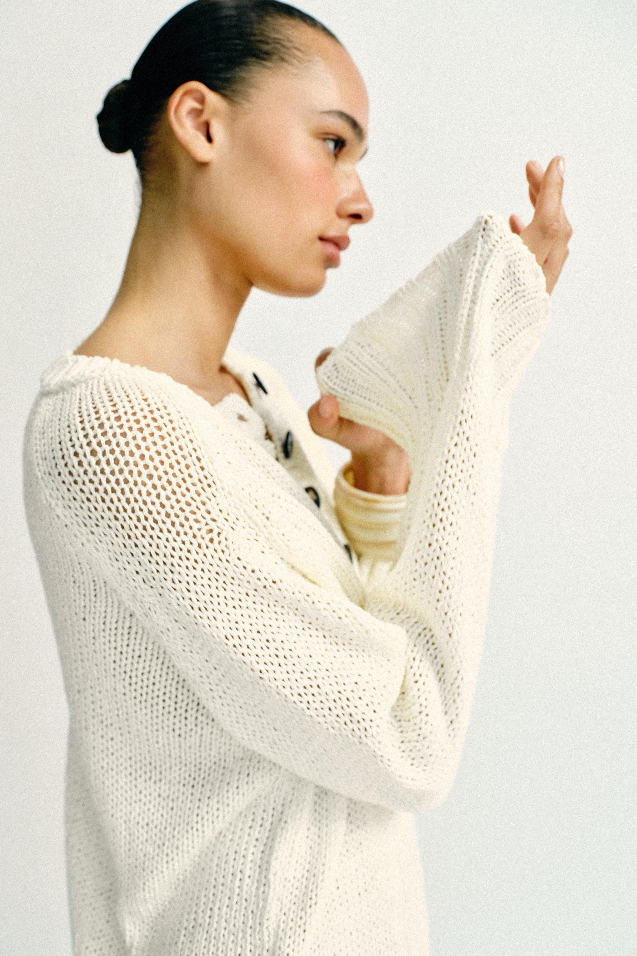 PULL EN MAILLE BOUTONS